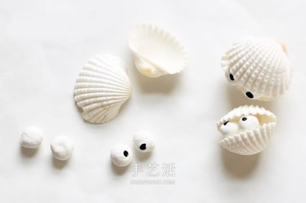 Clay and shells handmade cute sea creatures