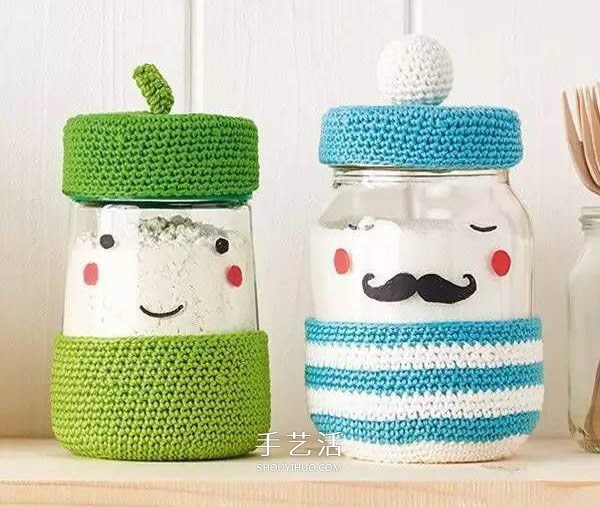 Crocheting with love! Make a glass jar into a cartoon doll storage jar