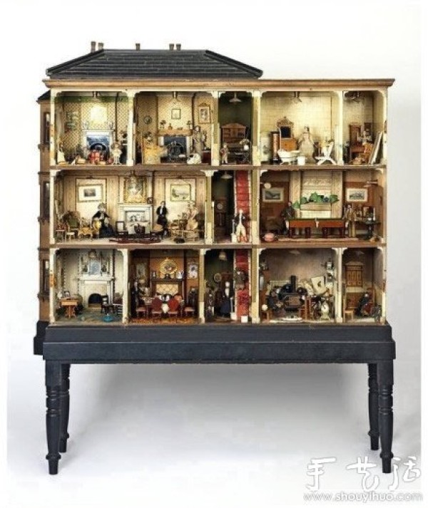 Aristocratic childlike innocence: a handmade European antique dollhouse