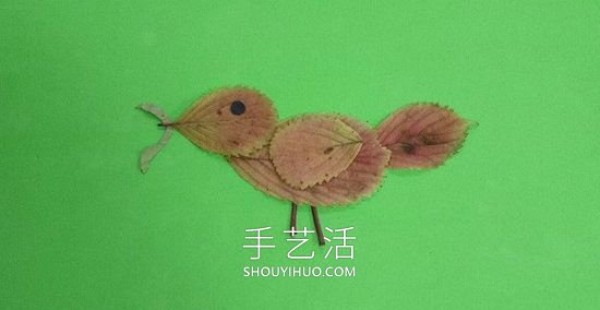 Picture tutorial on how to make sparrows with leaves