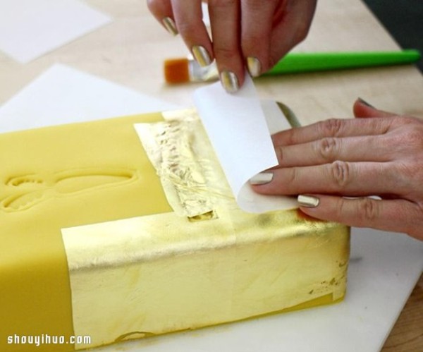 How to make a 24K rich gold cake, even if you are not a rich man, you can afford it! 