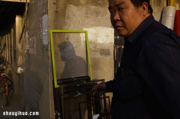 Photography of wonderful moments that discover the joy of life while reading water meters