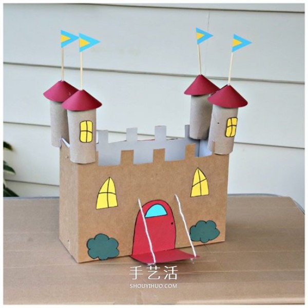 How to make a homemade small castle with illustrations of using cardboard boxes to make a castle