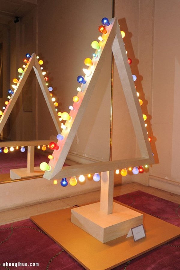 Christmas tree transformation: a creative Christmas tree created by a fashion designer