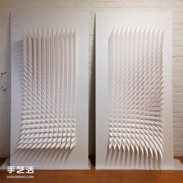 Appreciation of three-dimensional geometric paper sculptures, challenge the limits of paper art! 