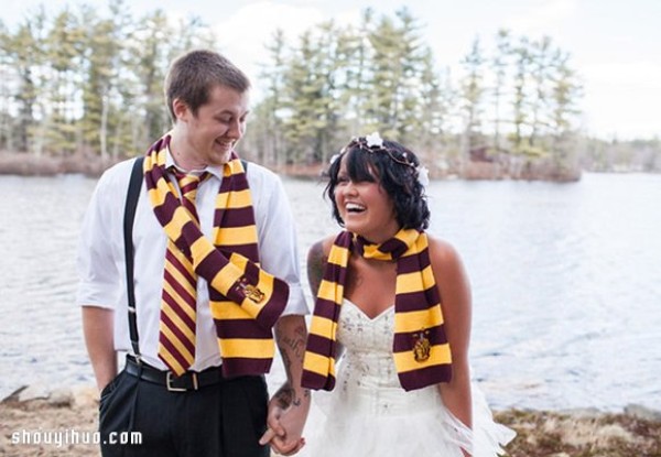 Saving money and being creative: The wedding planning that Harry Potter fans want