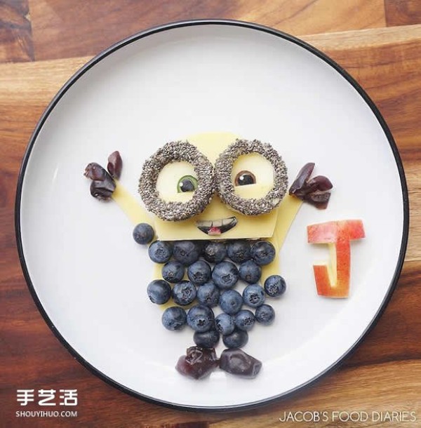 Love is the driving force for mothers creation of infinitely creative and cute food arrangement DIY