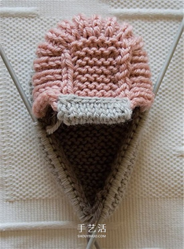 Elegant knitting illustrations of baby shoes warmly protect the babys feet