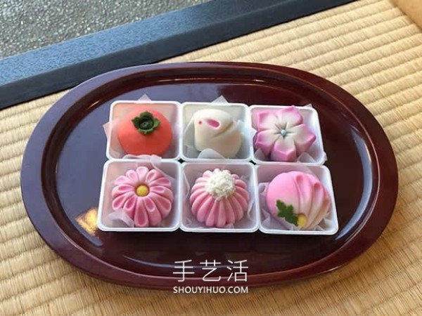 Japanese chef makes creative dessert: Kotori "Wagoshi"