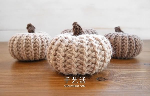 Something that warms the heart! How to crochet cute little pumpkins for decoration