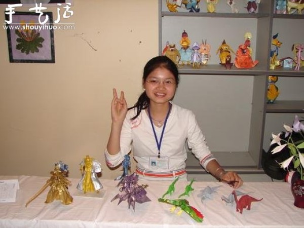 Vietnamese origami masters and their wonderful works