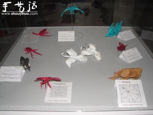 Vietnamese origami masters and their wonderful works