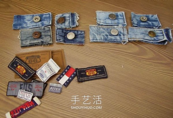 Old jeans are transformed into a multifunctional storage cabinet with drawers and side pockets! 