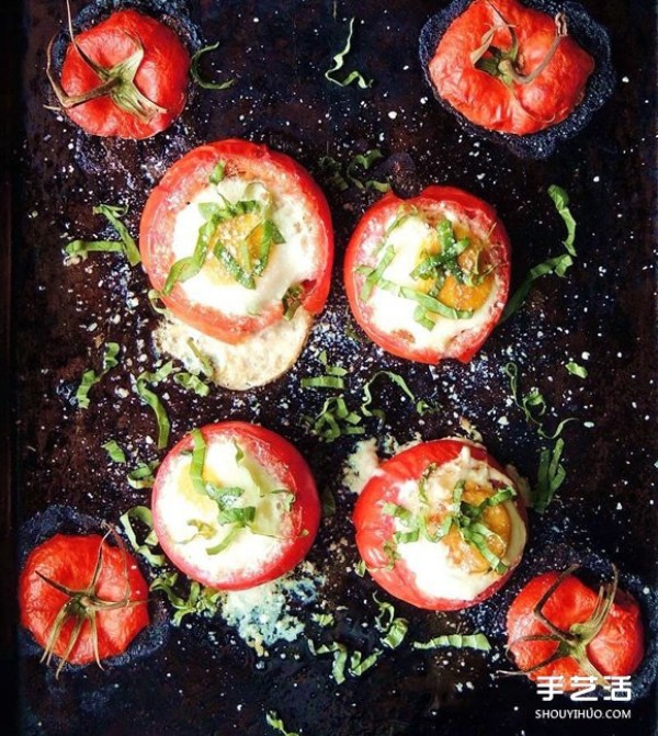 New breakfastHow to eat: Crack eggs into tomatoes and bake them in the oven. border="0" width="580" height="448" src="https://img.111diy.com/timthumb.php?src=/d/file/20220110/ec1xrsjgebz .jpg" /></p>
<p align="center"><img alt="New way to eat breakfast: Beat eggs into tomatoes and bake them in the oven"  alt=