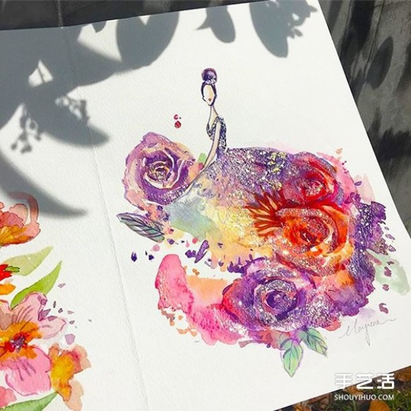 Nail polish art fashion painting uses nail polish to draw a gorgeous evening dress