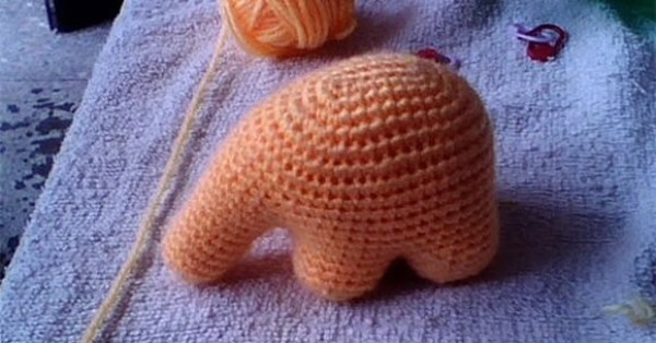 How to Knit a Wool Elephant and Crochet an Elephant Toy Illustrated