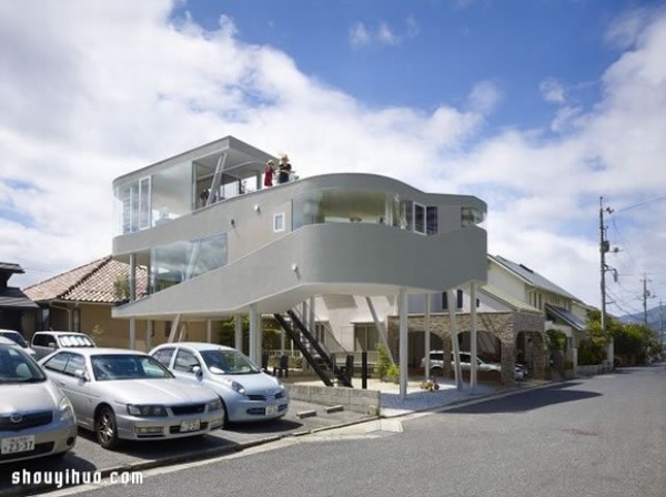 Toda House, a 360-degree panoramic spiral house like a birds nest