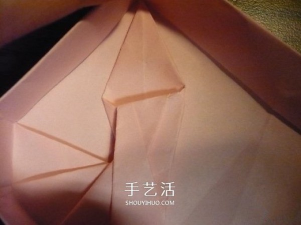 Heart-shaped gift box origami method and how to fold a covered and covered love box with illustrations