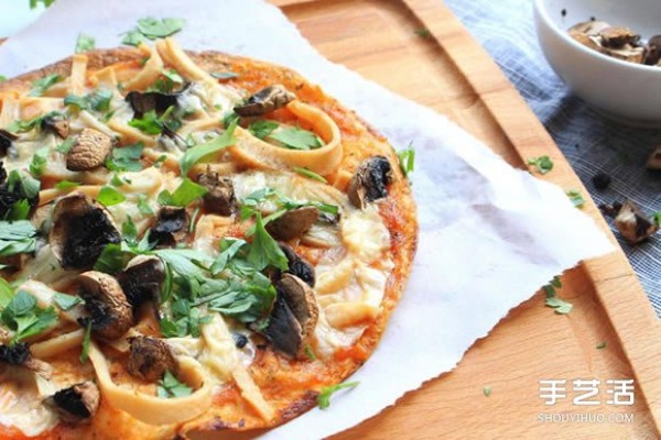 Quick cooking for lazy people: How to make homemade no-knead pizza in five minutes