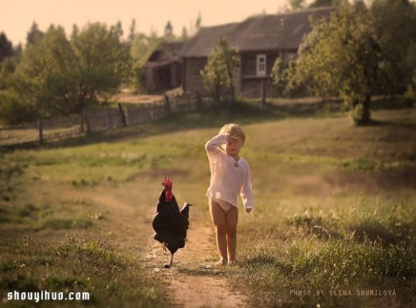 Russian Mommy took pictures of heart-warming growth records of children and animals