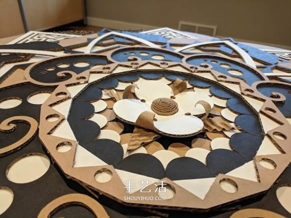 Exquisite mandala wall, a foreign netizen made one with his son! 