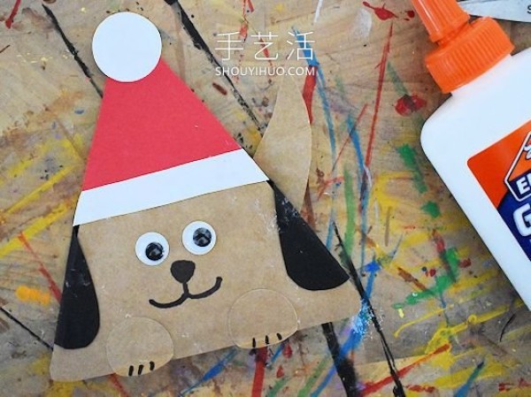 Tutorial on how to make a Christmas dog from cardboard