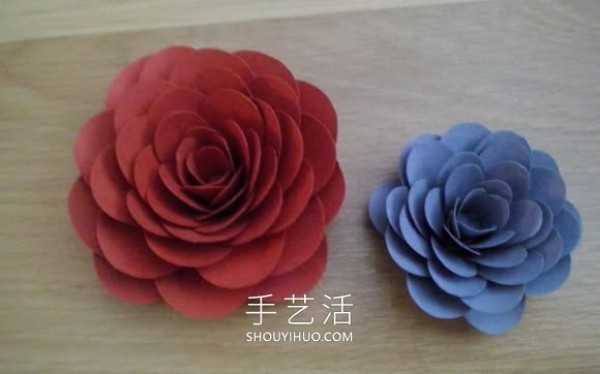 Simple steps for making handmade paper flowers