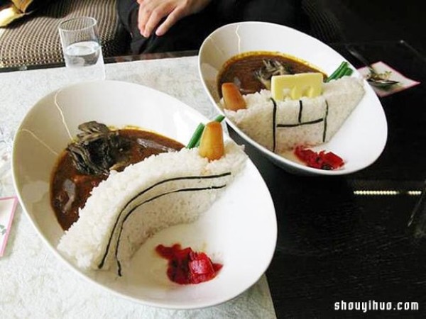 Creative "Dam Curry Rice" If you want to eat it, release the flood first! 