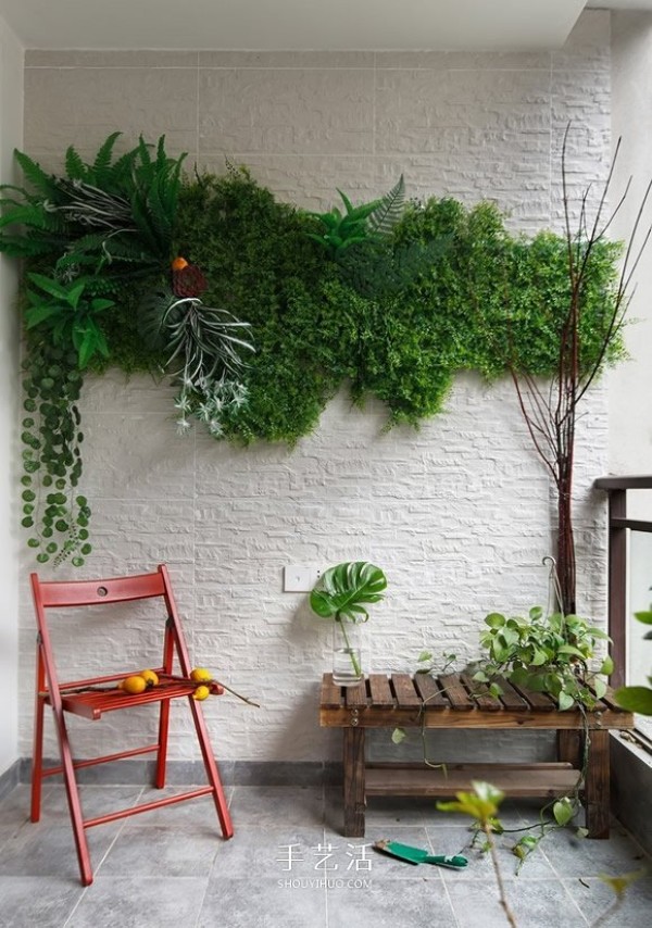 Pictures of flowers on a small balcony, beautiful and space-saving! 