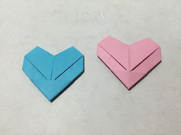 Simple step-by-step illustration of hand-made love origami, showing the beauty of simple lines! 