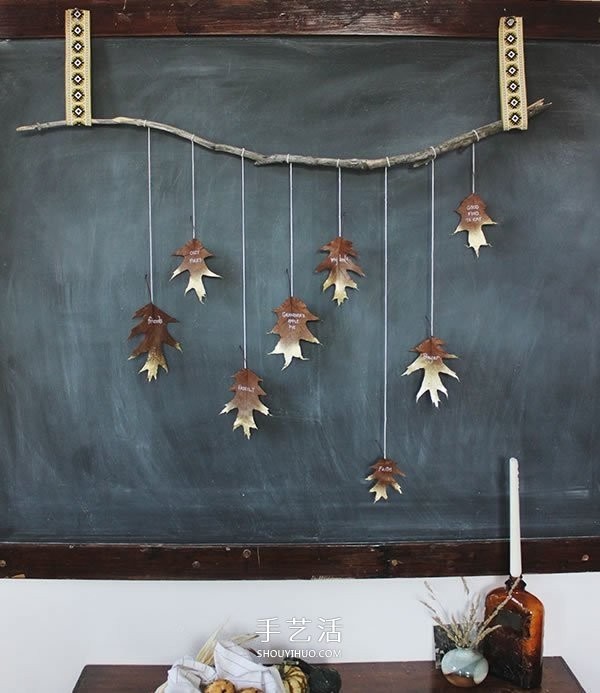 How to make fallen leaf hanging ornaments and illustrate the method of hand-made leaf decoration