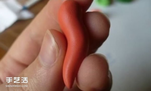 Ultra-light clay carrot making handmade DIY clay carrot illustration