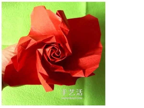 How to fold a wine glass and roses with detailed origami shots of wine glasses and roses