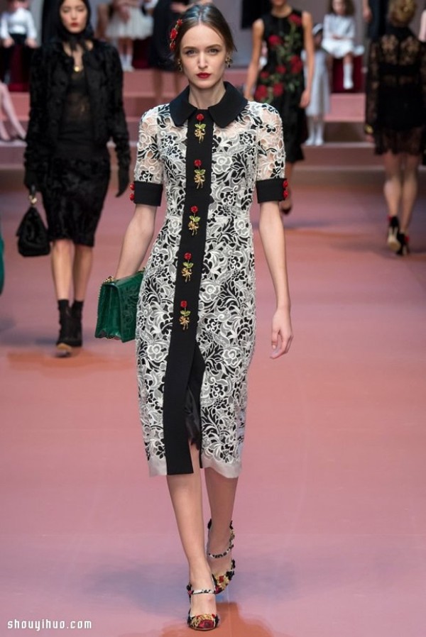 Dolce & Gabbana 2015 Autumn and Winter Fashion: An Ode to Mothers Love