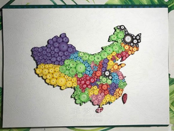 Tutorial on how to make hand-made Chinese map decorations from paper