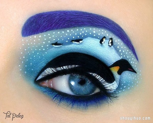 The magical art on the eyes. Do you dare to try such exaggerated eye makeup? 