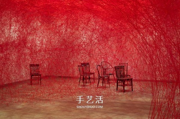 Chiharu Shiota Chiharus large-scale needlework installation art