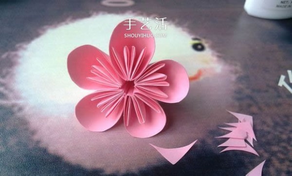 You will definitely learn it! Super simple origami steps of five-petal cherry blossom