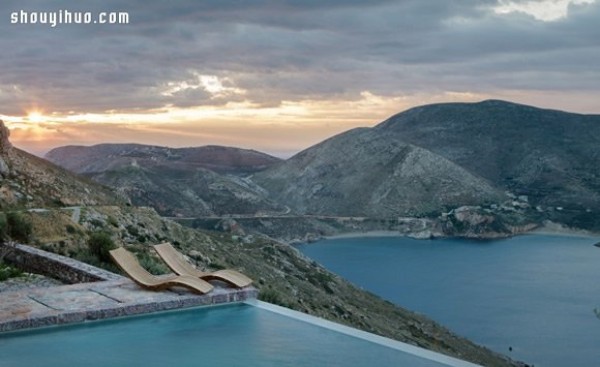 TAINARON BLUE, a resort hotel in the southern tip of Greece 