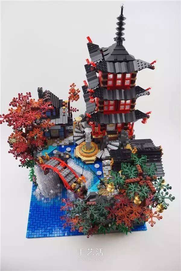 Lego is playing in this realm! A Lego model built with tens of thousands of bricks