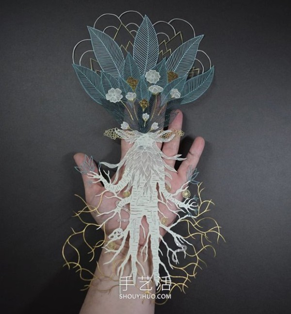 Exquisite rice paper sculptures as thin as cicadas wings! Handmade creations on paper