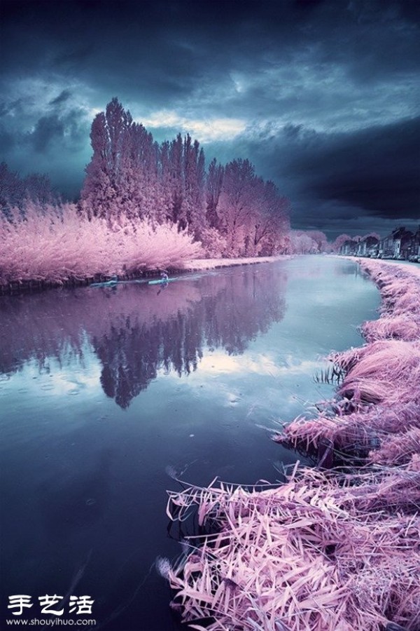 Creative Photography: Infrared Photography Discovers a Different World