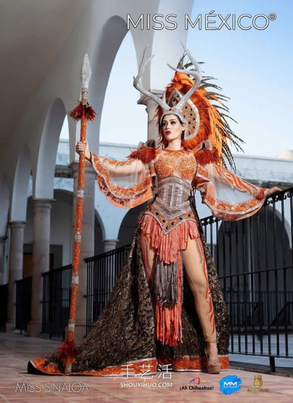 Miss Mexico wears traditional clothes to shoot fashion shoots, gorgeous and stunning! 