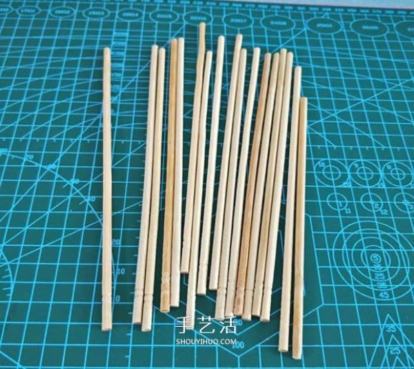 Illustrated Tutorial on Handmade Disposable Chopsticks Storage Plate