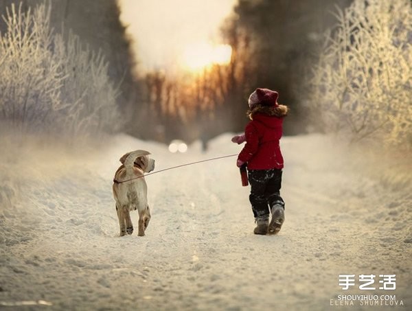 Appreciation of heart-warming photography of a cute little boy and animals