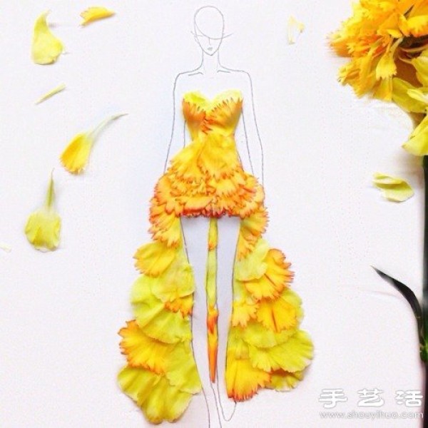 Use flower petals to DIY a beautiful skirt