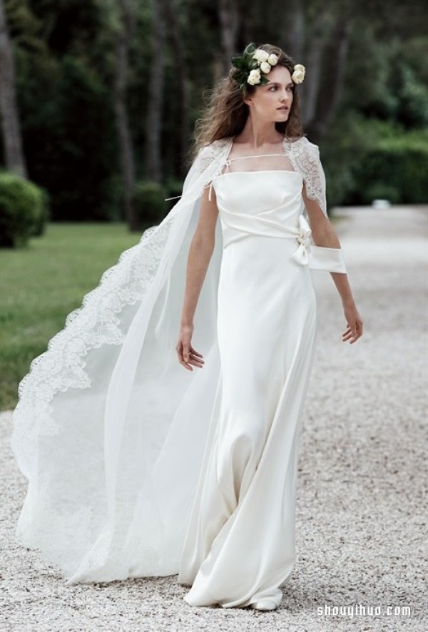 Alberta Ferretti 2016 Romantic Wedding Dress Series