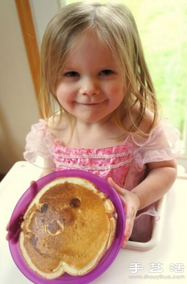 Delicious pancakes made by American loving dad DIY