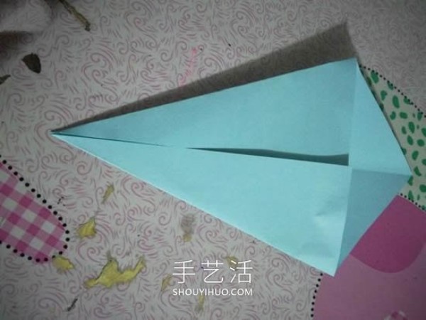 Illustrated tutorial on the folding method of a simple hand-made origami three-dimensional six-pointed star