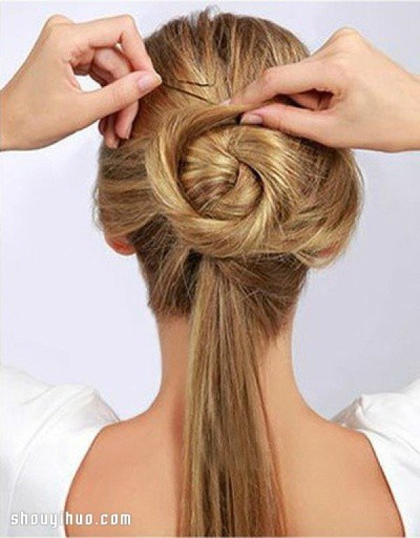 Super Beautiful Flower Bun Hair DIY Illustrated Tutorial for Girls with Long Hair, Look Over